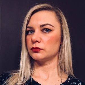 Meet your Posher, Allison